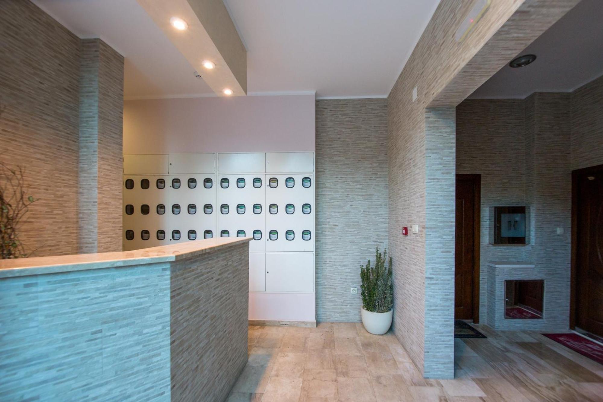 Becici -Lux Apartman Bagian luar foto